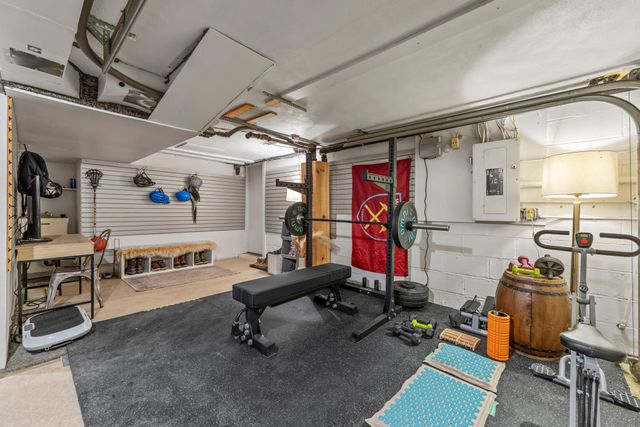 315 Juneau Lane N, Plymouth, MN 55447