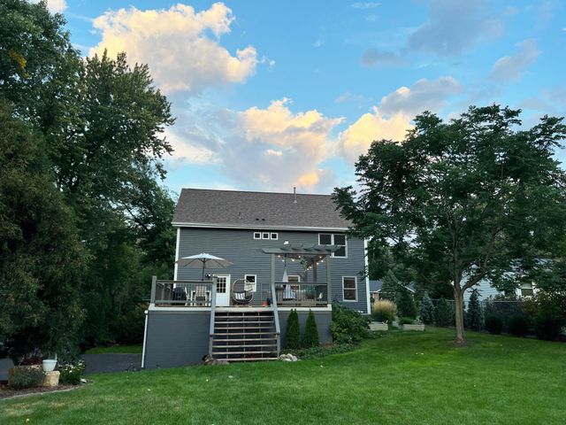 315 Juneau Lane N, Plymouth, MN 55447