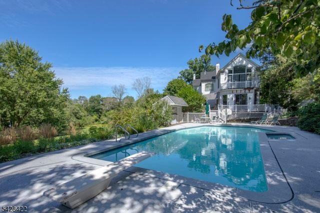 270 Mendham Rd, Bernardsville Boro, NJ 07924