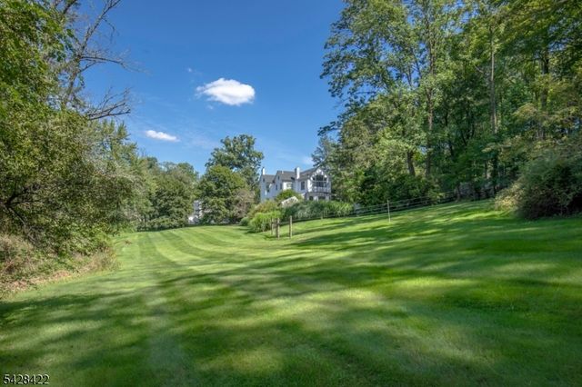 270 Mendham Rd, Bernardsville Boro, NJ 07924