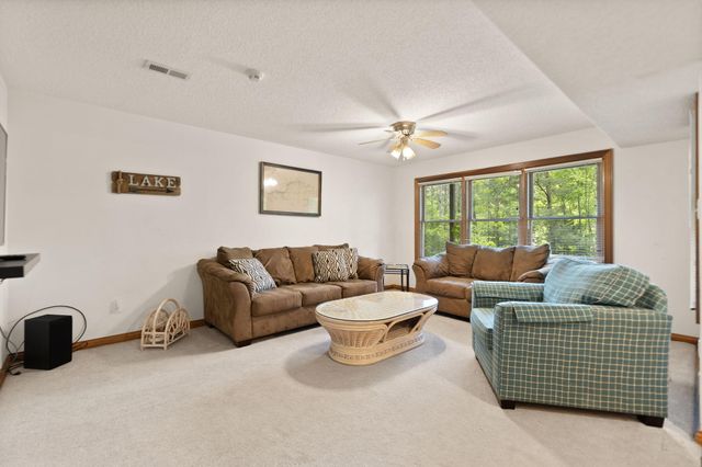 74 Clover Leaf Circle, Burnside, KY 42519