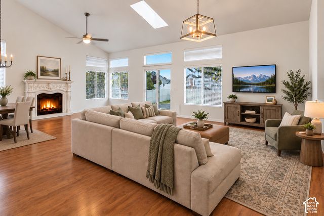 731 S SARATOGA DR, Saratoga Springs, UT 84045
