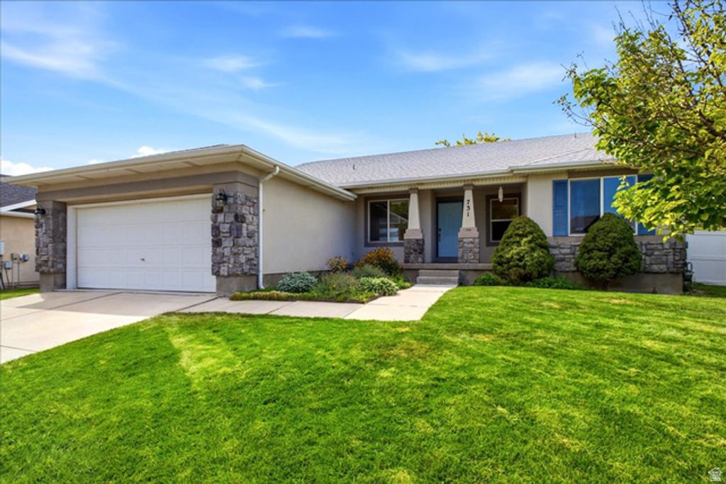 731 S SARATOGA DR, Saratoga Springs, UT 84045 — photo 2