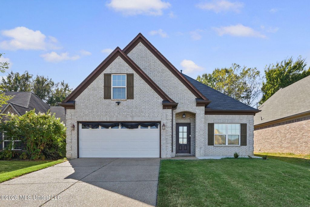9025 Billy Pat Drive, Olive Branch, MS 38654 — exterior