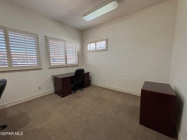 5915 Silver Springs Drive 5, El Paso, TX 79912