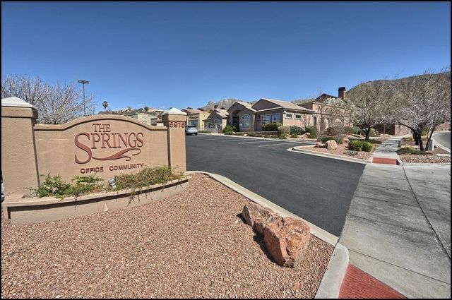 5915 Silver Springs Drive 5, El Paso, TX 79912