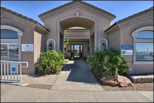 5915 Silver Springs Drive 5, El Paso, TX 79912