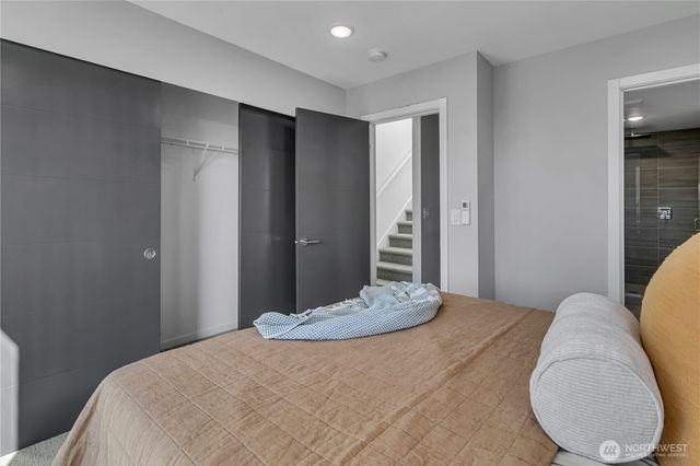 5917 B California Avenue SW, Seattle, WA 98136