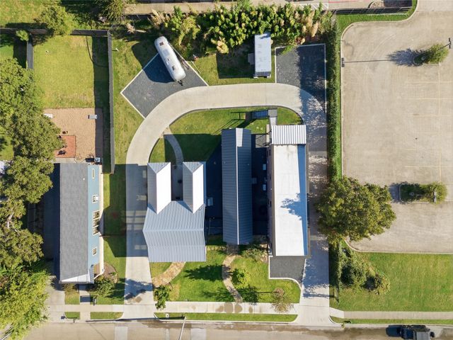 632 S 7th Street, Waco, TX 76706