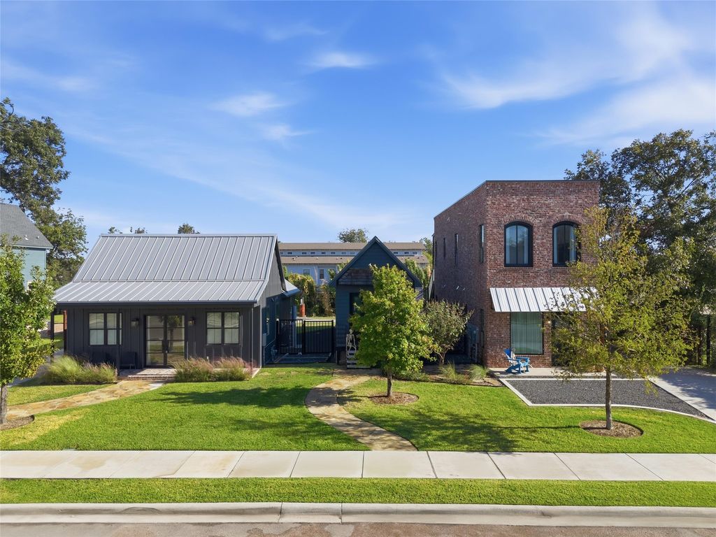 632 S 7th Street, Waco, TX 76706