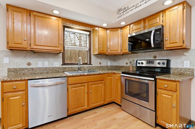 16 Lasky Road, Beacon Falls, CT 06403