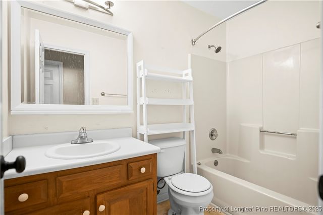 109 Ashton Place, Spring Lake, NC 28390