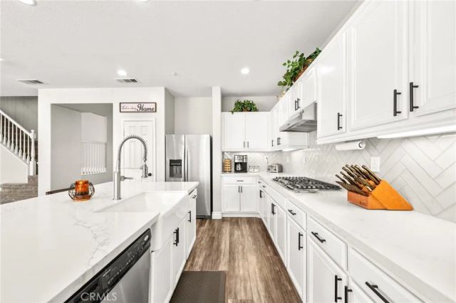 19791 Paso Robles Drive, Riverside, CA 92508