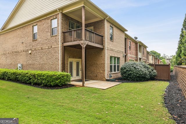127 Barkley Lane, Sandy Springs, GA 30328