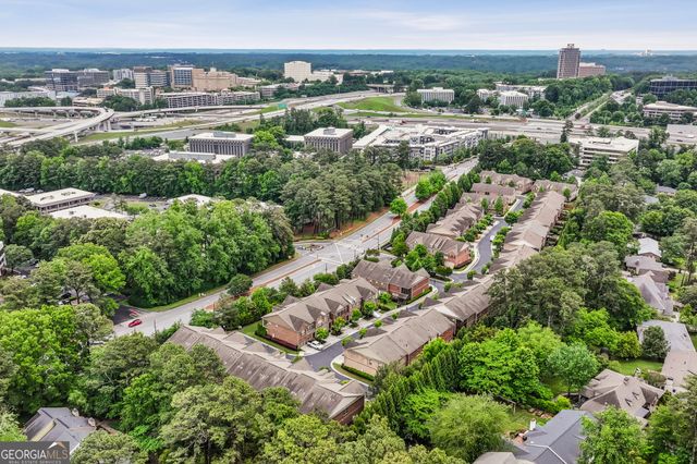 127 Barkley Lane, Sandy Springs, GA 30328