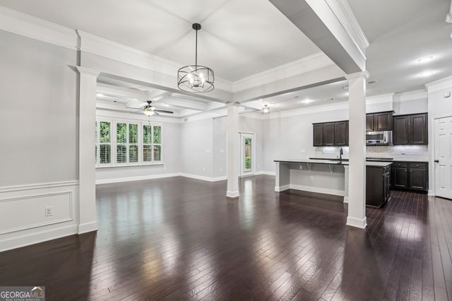 127 Barkley Lane, Sandy Springs, GA 30328