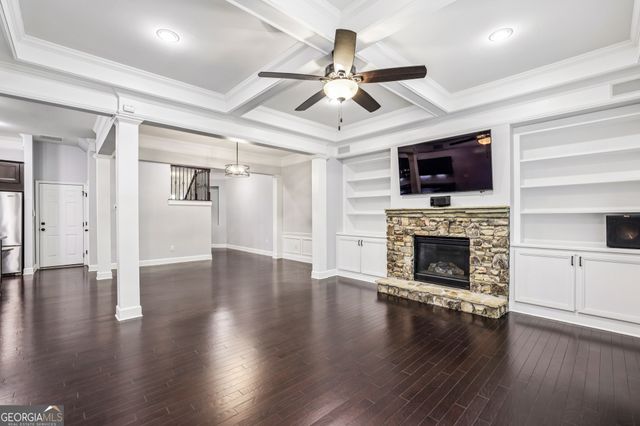 127 Barkley Lane, Sandy Springs, GA 30328