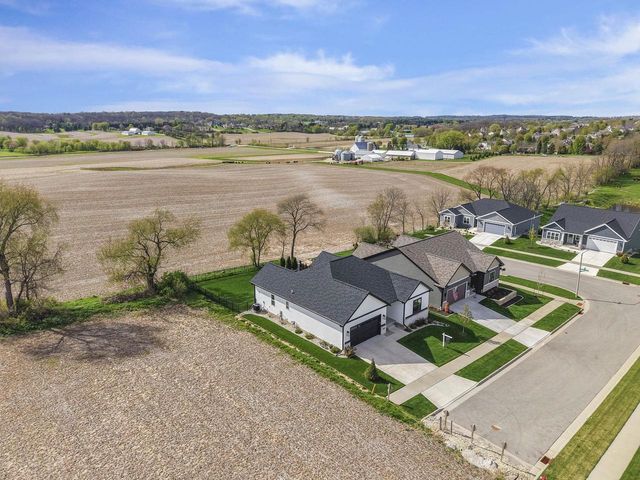 2016 Besra Drive, Verona, WI 53593