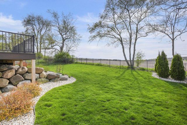 2016 Besra Drive, Verona, WI 53593