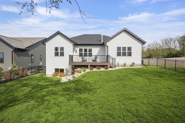 2016 Besra Drive, Verona, WI 53593