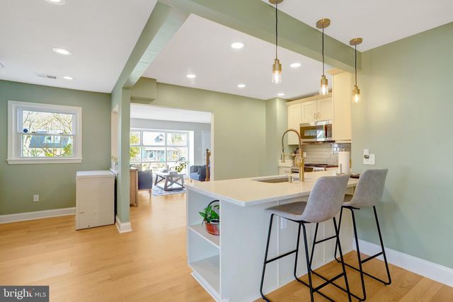 6728 SWARTHMORE DR, Alexandria, VA 22307