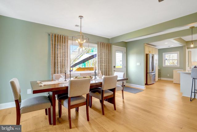 6728 SWARTHMORE DR, Alexandria, VA 22307