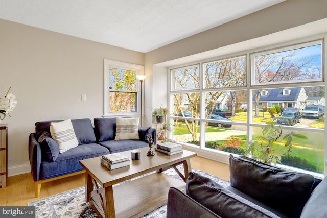 6728 SWARTHMORE DR, Alexandria, VA 22307