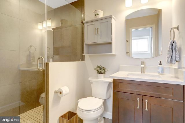 6728 SWARTHMORE DR, Alexandria, VA 22307