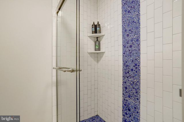 6728 SWARTHMORE DR, Alexandria, VA 22307