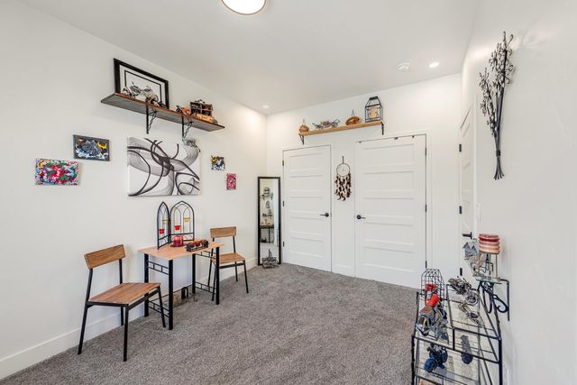 1057 E Harrison Avenue, Fruita, CO 81521