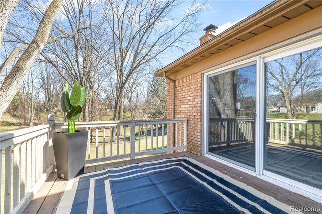 35034 Munger Street, Livonia, MI 48154