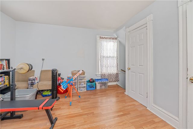 185 Lexington Avenue, Rochester, NY 14613