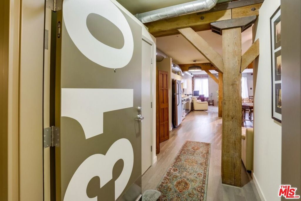 527 Molino Street 310, Los Angeles, CA 90013