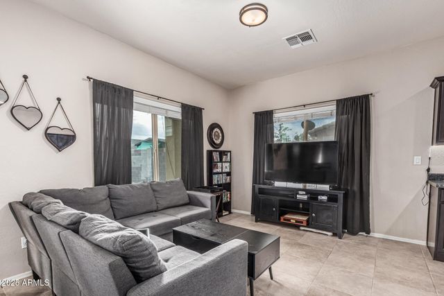 831 S BUENA VISTA Drive, Apache Junction, AZ 85120