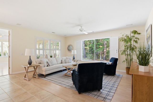 4 Screven Ct, Bluffton, SC 29909