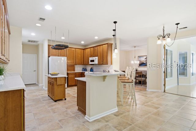 4 Screven Ct, Bluffton, SC 29909