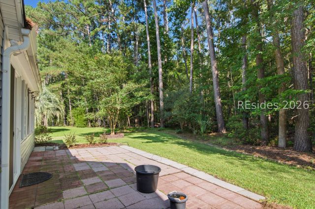 4 Screven Ct, Bluffton, SC 29909