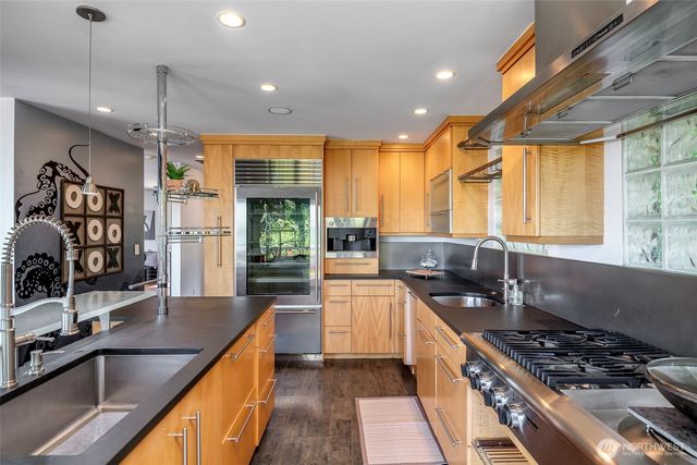 3015 N 33rd Street, Tacoma, WA 98407