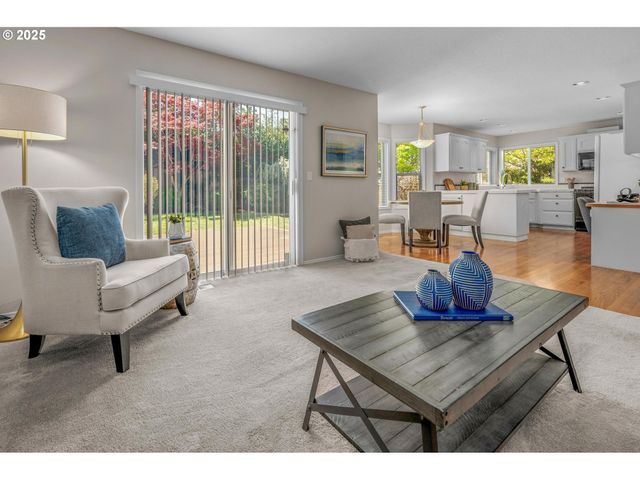 305 Sw 169TH Pl, Beaverton, OR 97006