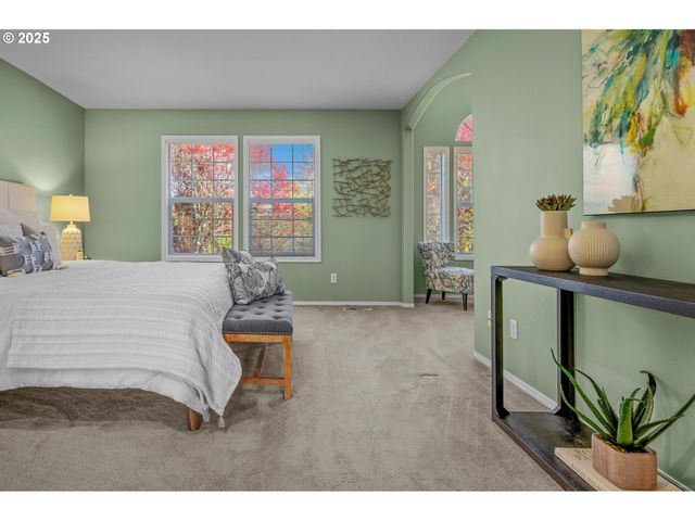 305 Sw 169TH Pl, Beaverton, OR 97006