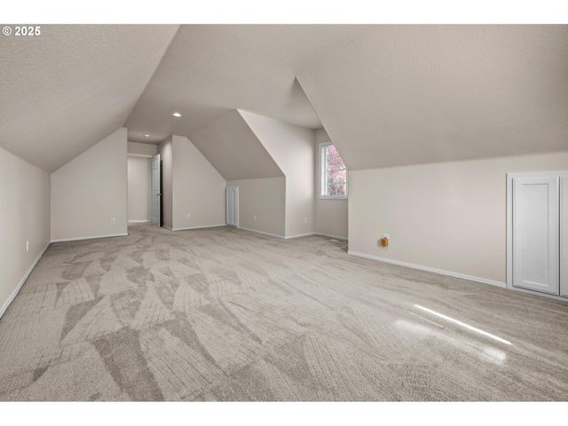 305 Sw 169TH Pl, Beaverton, OR 97006