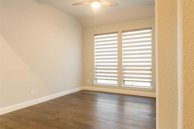 4449 Tall Knight Lane, Carrollton, TX 75010