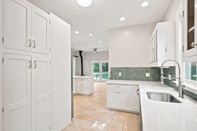 59 N Main Street, Natick, MA 01760