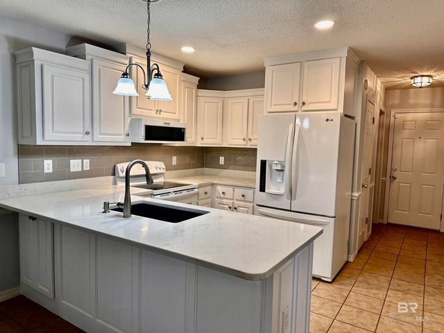 9710 Fairway Drive, Foley, AL 36535