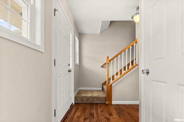 1941 COLT Drive, Washington, IL 61571