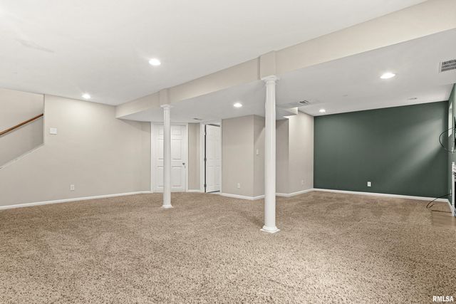 1941 COLT Drive, Washington, IL 61571