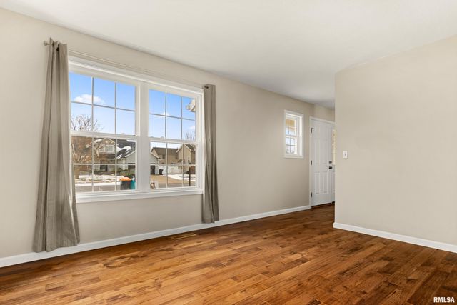 1941 COLT Drive, Washington, IL 61571