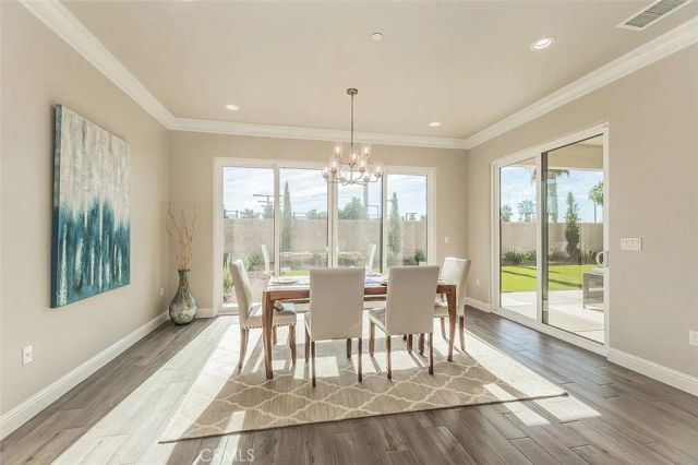 2315 E Courtside Drive, Fresno, CA 93730