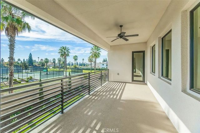 2315 E Courtside Drive, Fresno, CA 93730