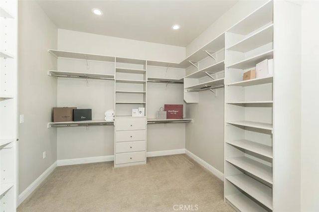 2315 E Courtside Drive, Fresno, CA 93730